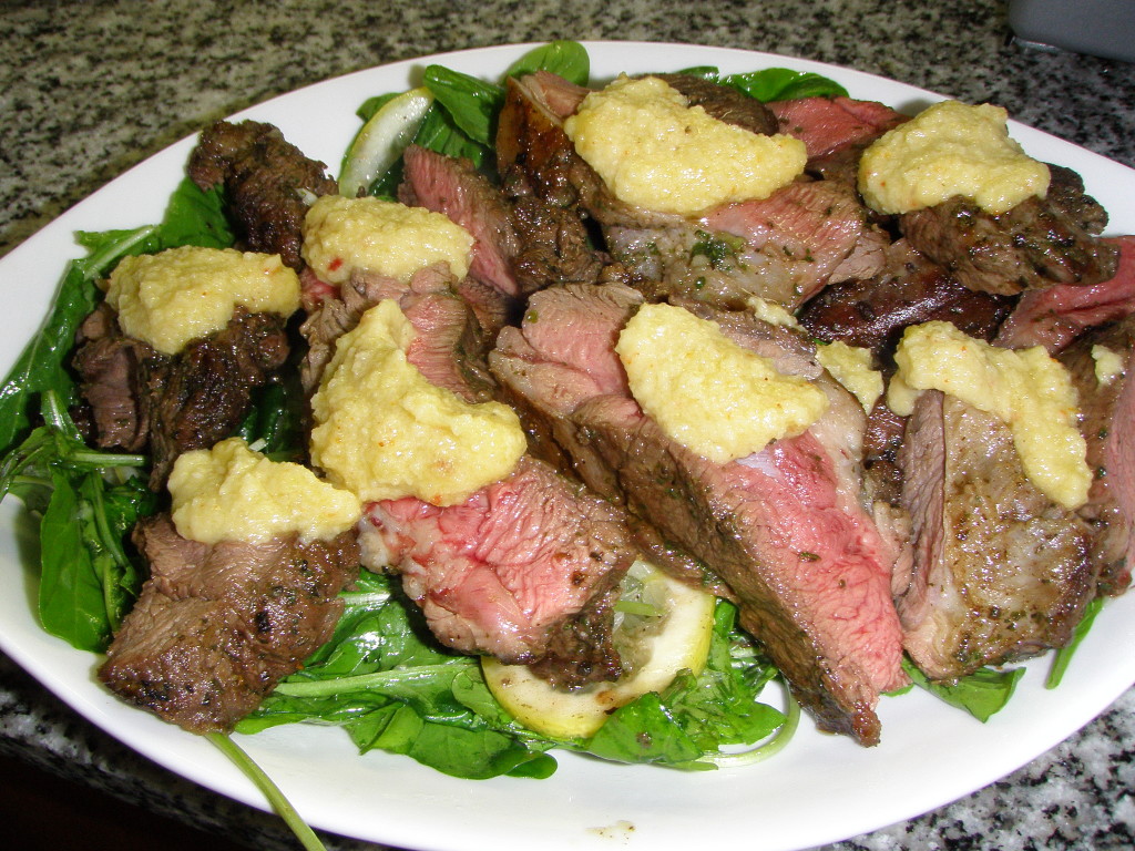Grilled lamb salad with pesto